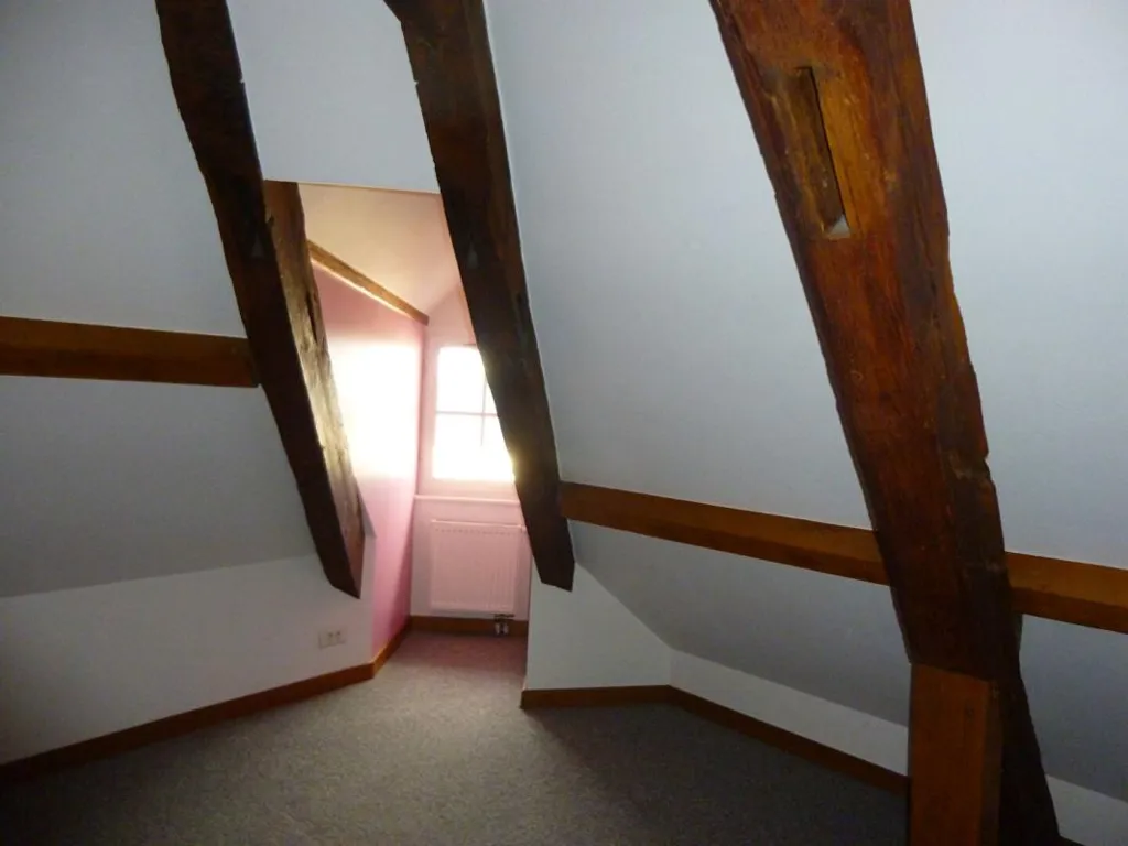 Pièces - Appartement Duplex 3 Pièces à Soissons
