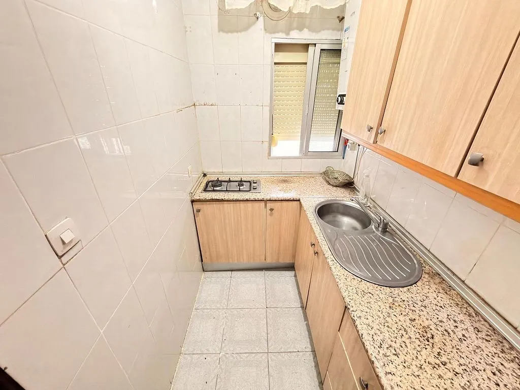 Kitchen - 3-Bedroom Flat with Terrace in Palmete, Sevilla
