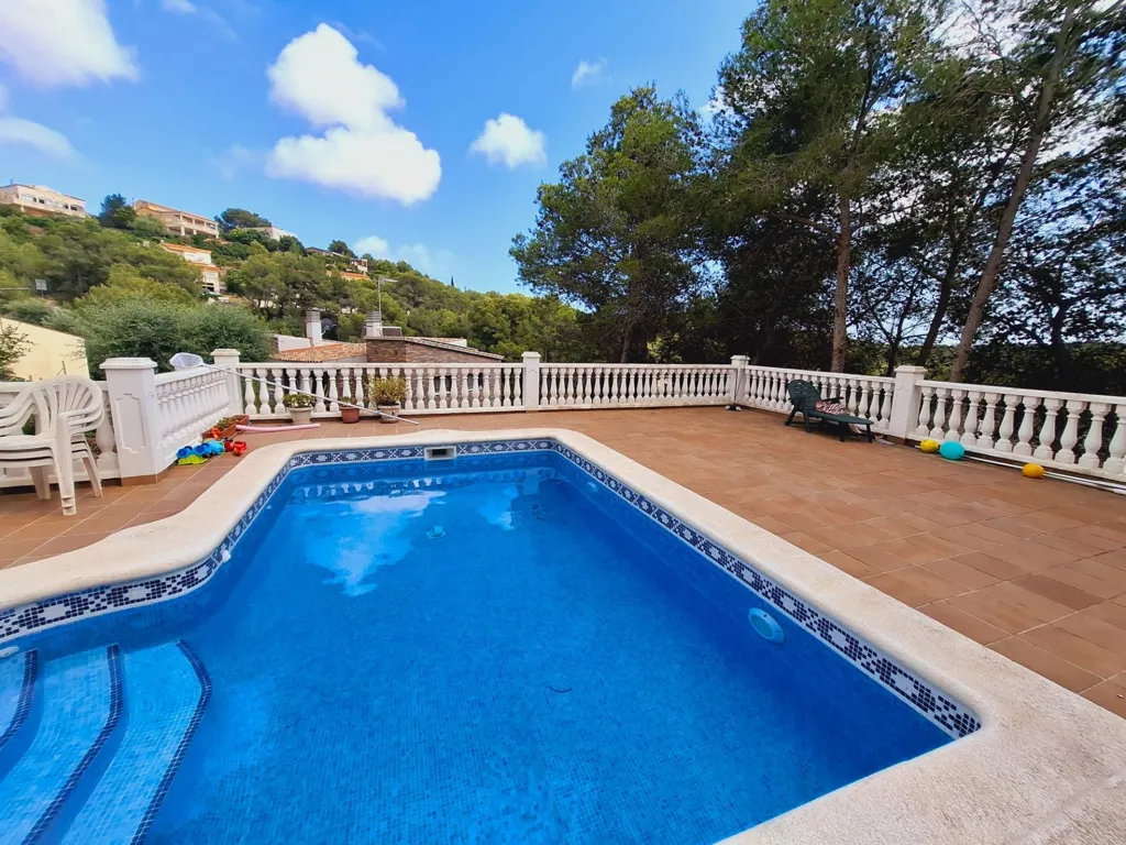 Bassein - Detached House with Pool in Valldemar, Calafell
