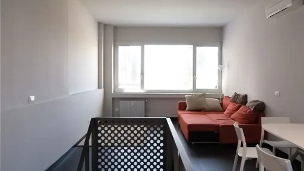 Séjour - Rented 2.5-Bedroom Apartment in Florence
