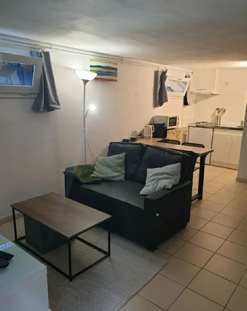 Elutuba - Studio with RER A Access in Noisy-le-Grand