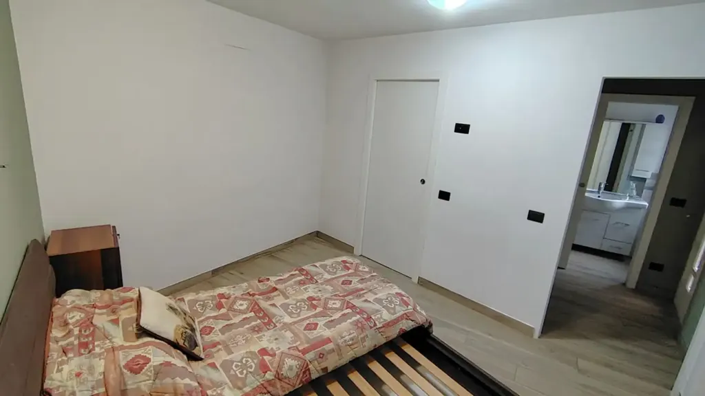 Chambres - Rented Flat with Balcony in Settimo Torinese