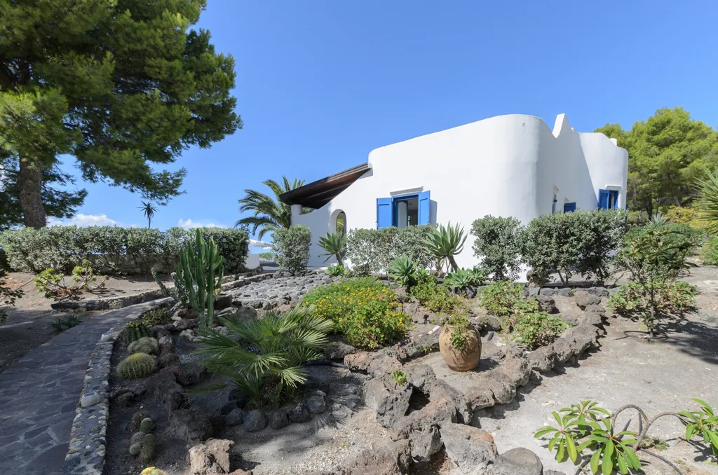 Extérieur - Exclusive Villa with Sea View in Vulcano