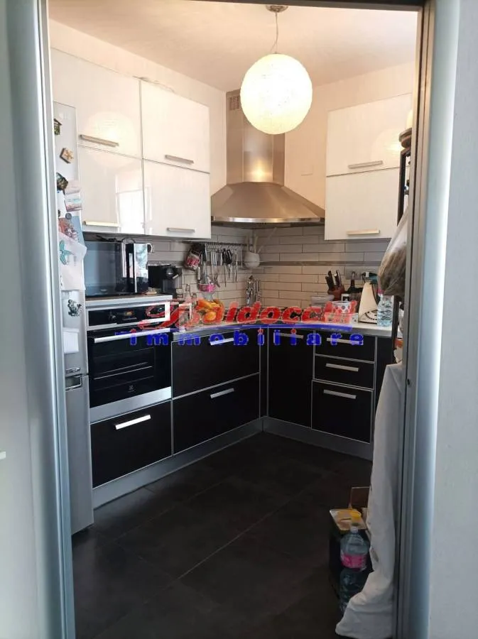 Cucina - Duplex con terrazzo in zona residenziale a Fano