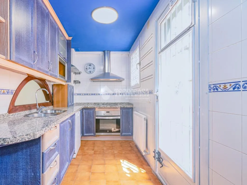 Cucina - Fully Renovated Duplex with Patio in Granada