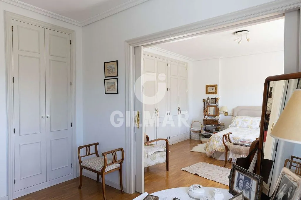 Magamistoad - Chalet with Pool in Parque Conde de Orgaz