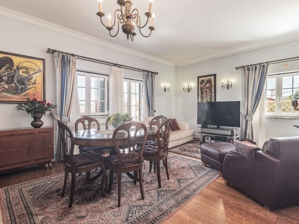 Salle à manger - Luxury House with Terrace in Almada