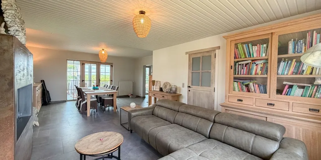 Séjour - Villa avec Jardin et Piscine à Ellezelles