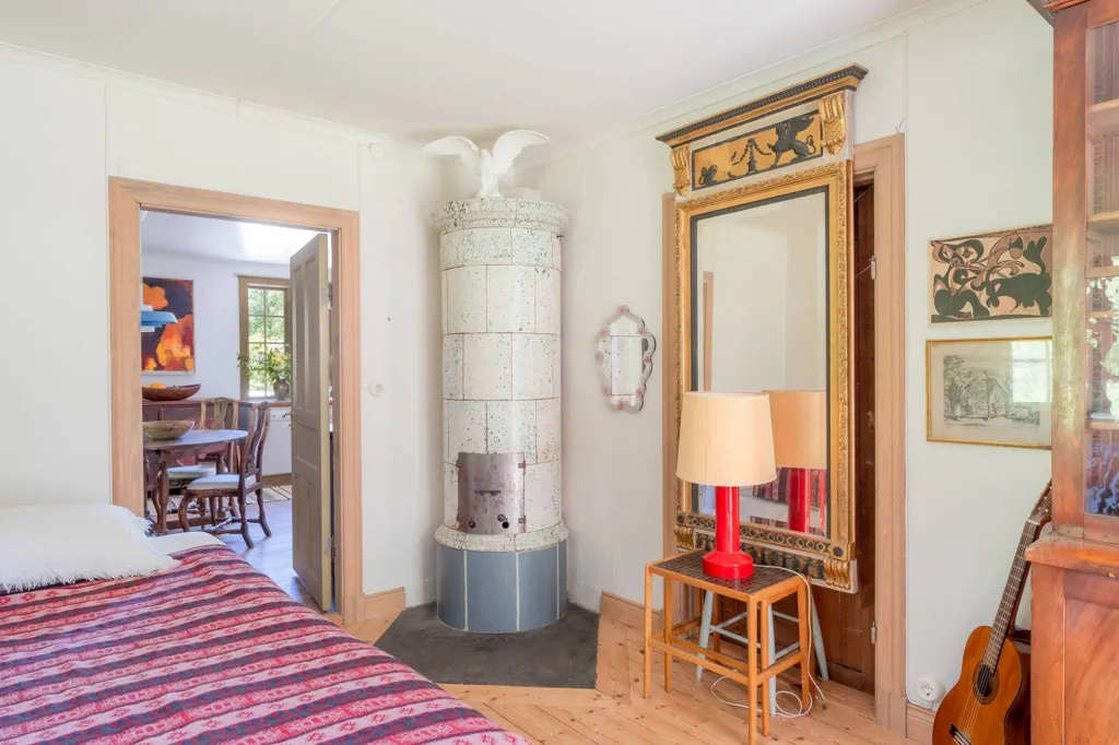 Chambres - Historic House with River View in Södermanland