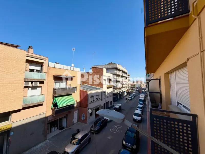 Balcon - Reformed Flat with Balcony in Sabadell