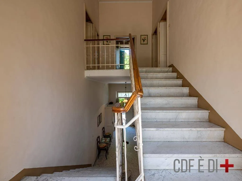 Pièces - Historic Villa with Enclosed Garden in Greccio