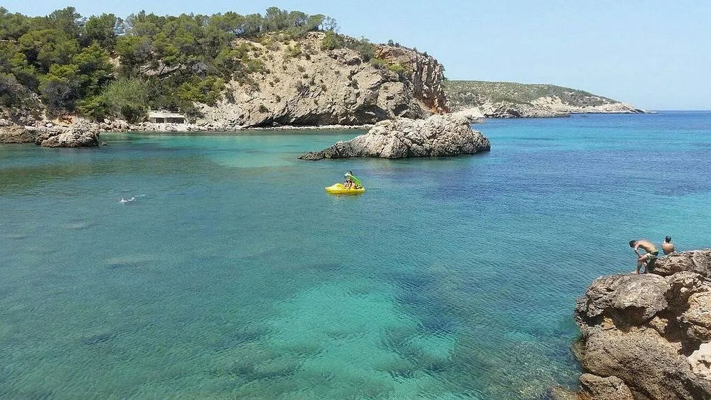 Charming House with Pool in Cala de Bou