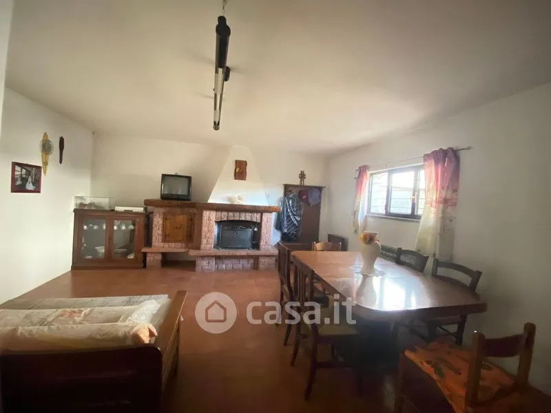 Söögituba - Three-Storey Villa with Private Garden in Mortara