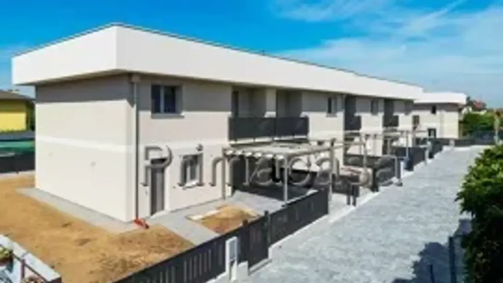 Extérieur - New Villa with Private Garden in Zevio
