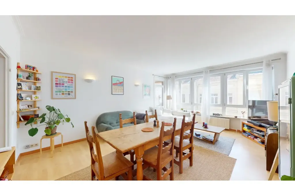 Living Room - Apartment with Terrace near Place du Châtelain, Ixelles