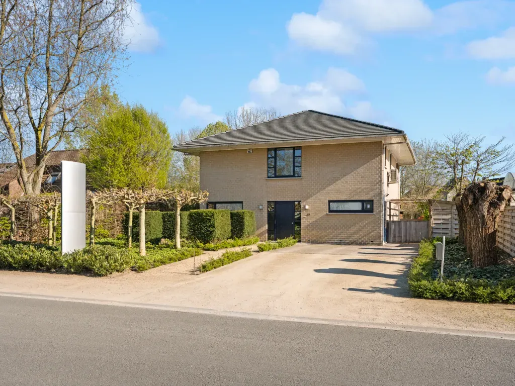 Extérieur - Villa avec Jacuzzi et Jardin à Waregem