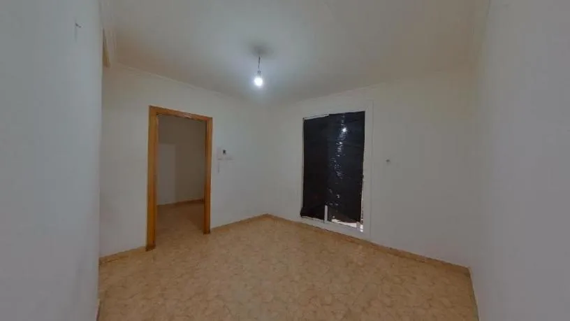 Toad - Apartment with Central Location in El Raval, Barcelona