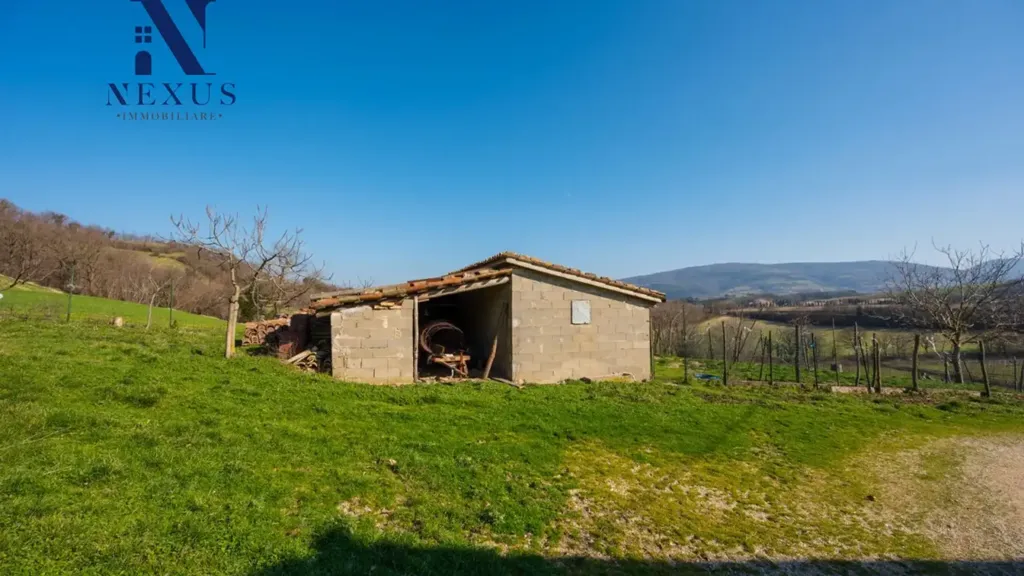 Aed - Rustic Farmhouse with River View in Sassoferrato