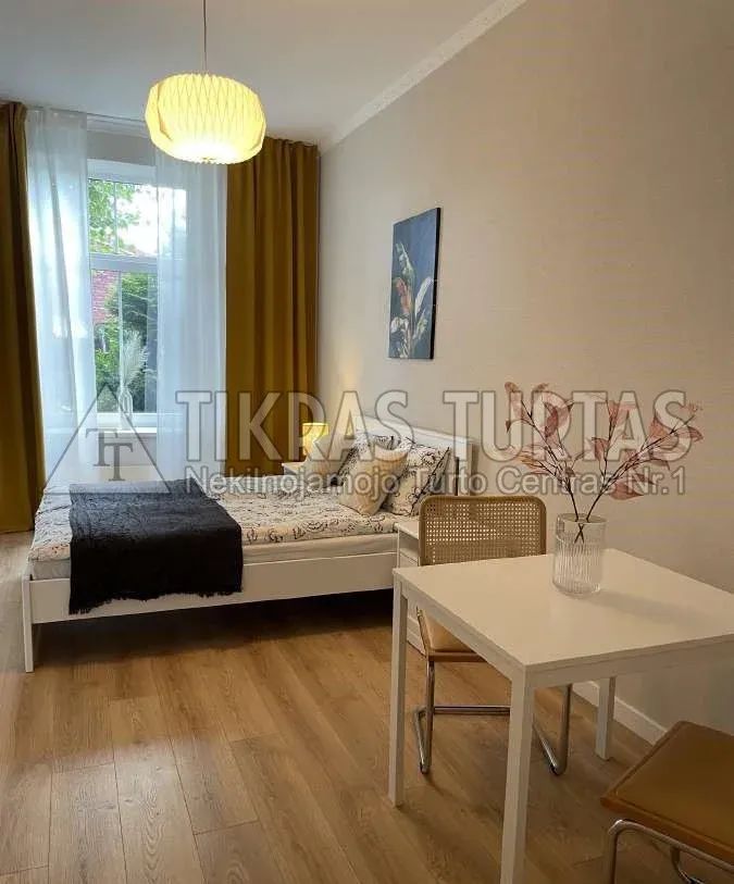 Magamistoad - Studio Flat with Balcony in Klaipėda Centre
