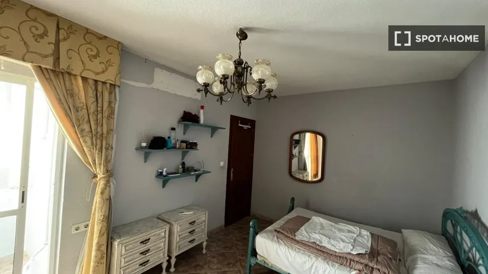 Chambres - Aménagé Apartment with Balcony in Ribera, Córdoba