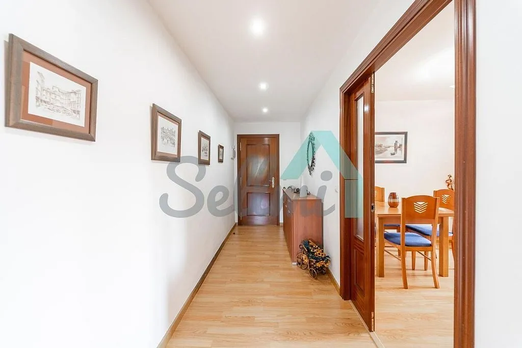 Esik - T2 Apartment with Terrace in Cangas de Onís
