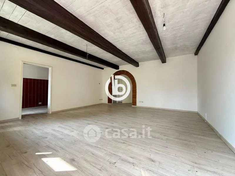 Rooms - Rustic Trilocale with Balcony in Pianoro