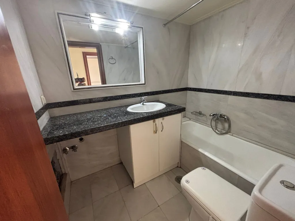 Bagni - Modern Apartment with Mountain View in Athens