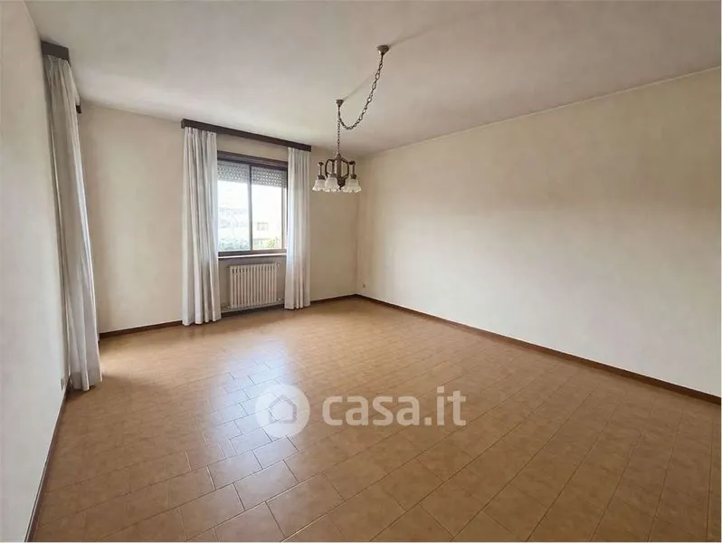 Elutuba - Three-Bedroom Apartment with Terraces in Thiene