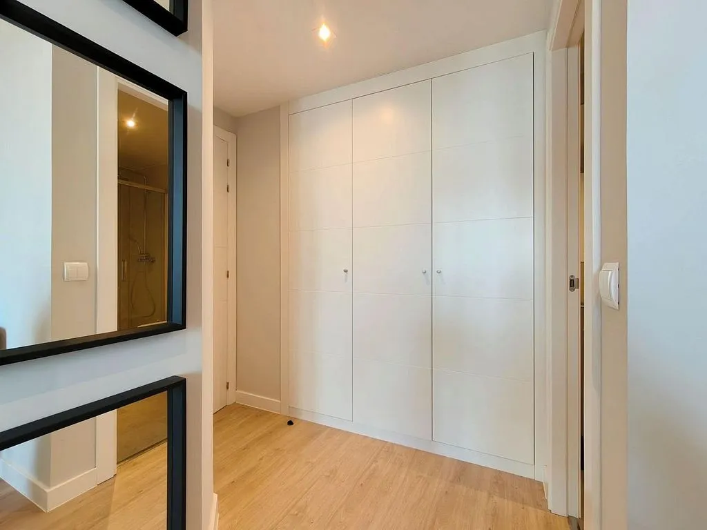 Pièces - Modern Apartment with Pool in Parquesol