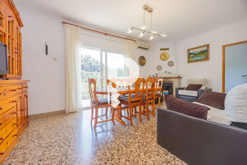 Dining Room - Chalet with Pool and Terrace in Corbera de Llobregat