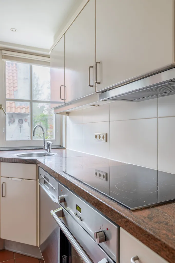 Kitchen - Country House with Forest View in Deurne