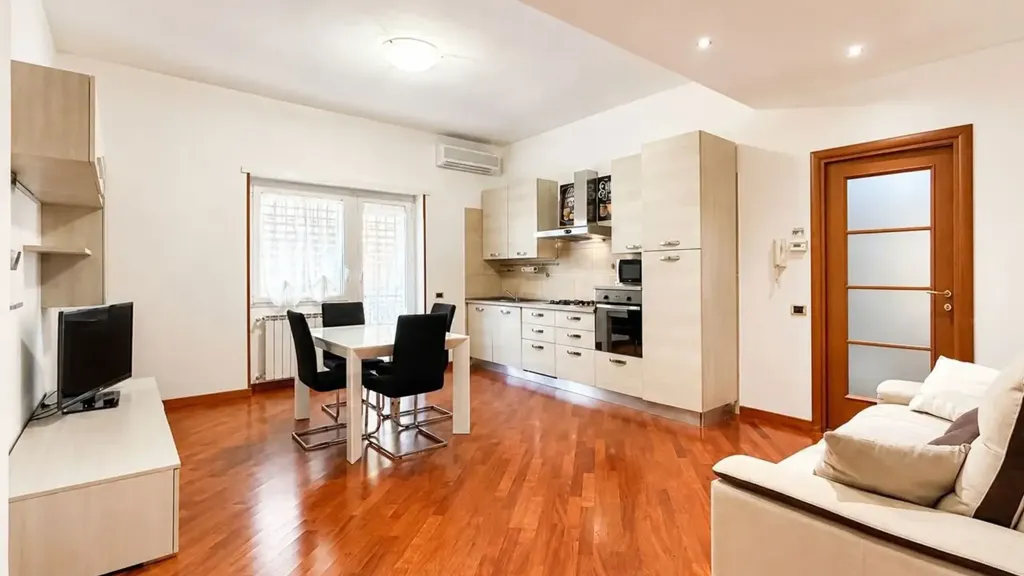 Living Room - Rented Apartment with Balconies in Rome