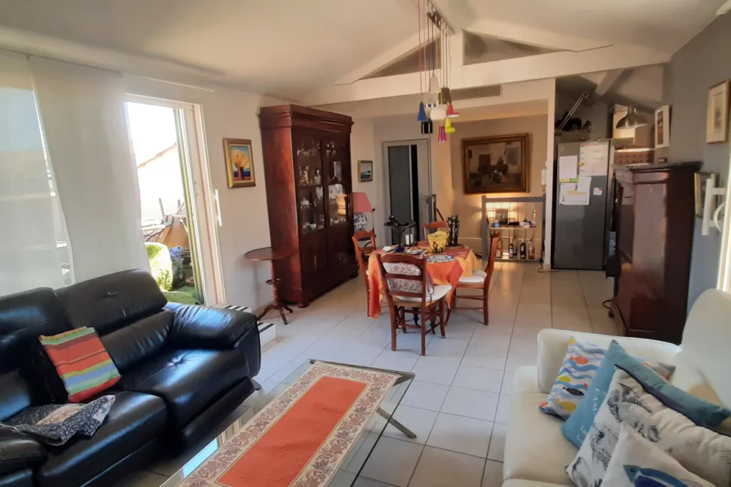 Elutuba - Duplex with Terraces in Six Fours les Plages