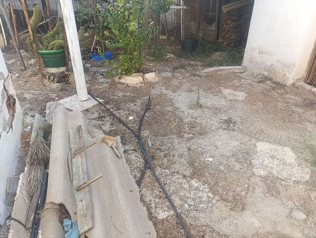 Giardino - Two-Storey House with Terrace in Valdepeñas