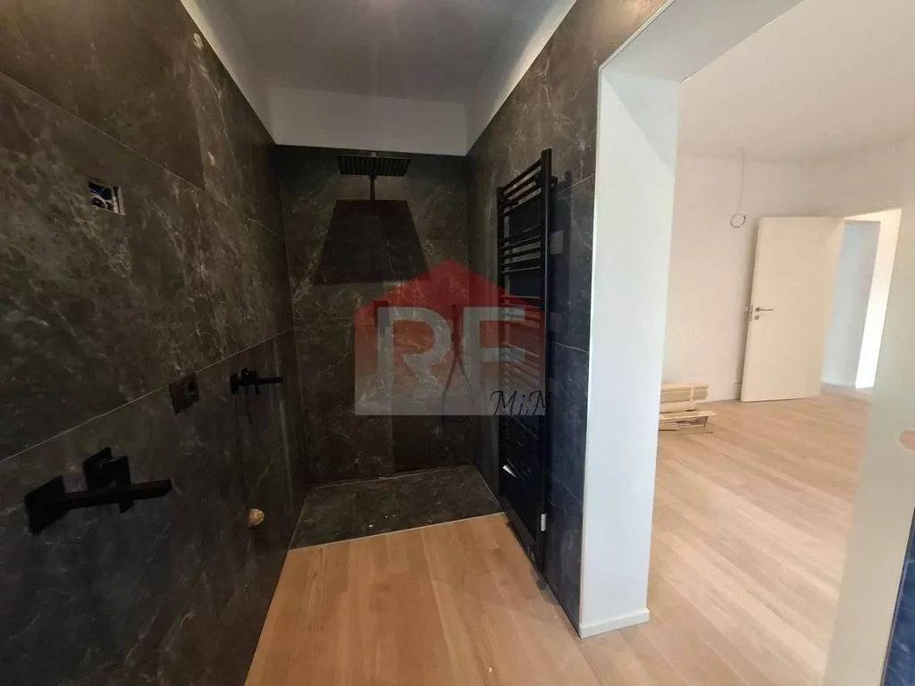 Bagni - Luxury Villa with Private Garden in Cervia