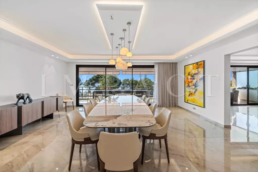 Salle à manger - Appartement de luxe avec terrasse à Cannes