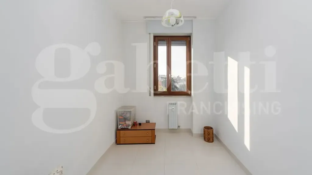 Chambres - Modernised Apartment with Balcony in Monza