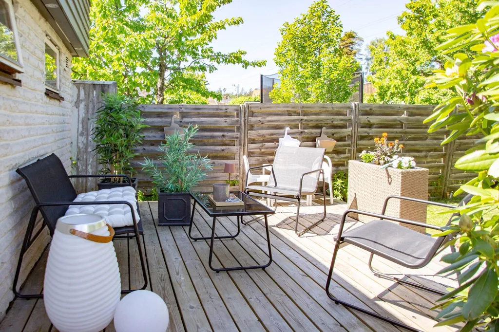 Terrasse - Renovated Villa with Garden in Jönköping