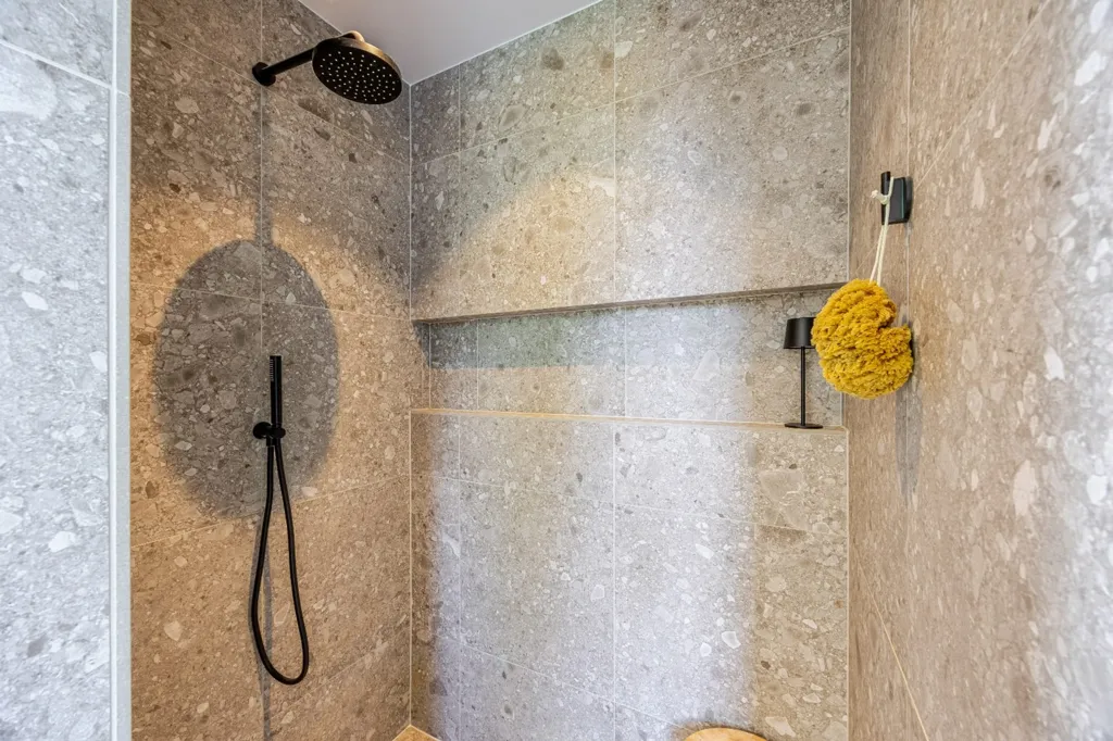 Vannitoad - Luxury Villa with Garden in Lint