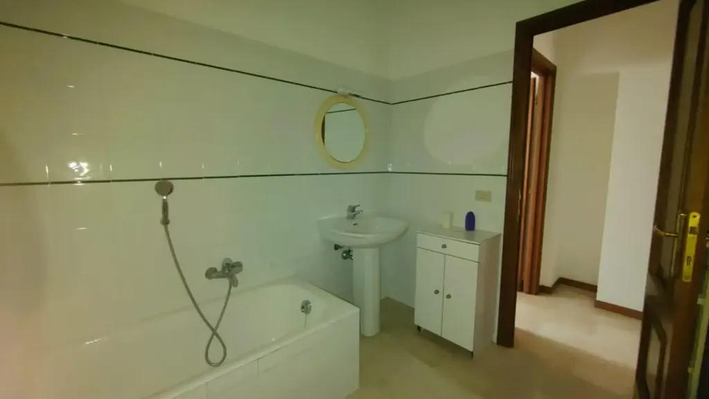 Vannitoad - Apartment with Terraced View in Chiavari