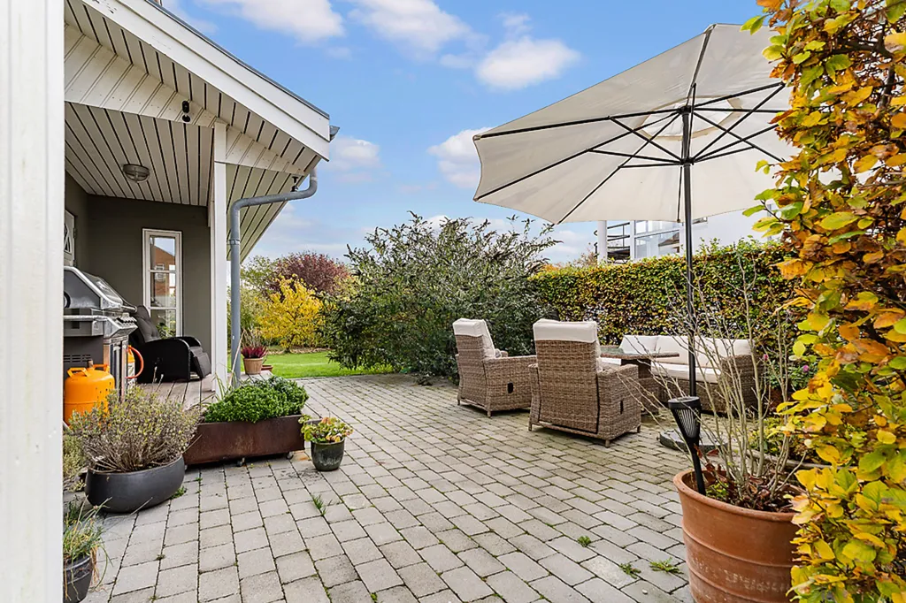 Giardino - Architect-Designed House with Sea View in Holbæk