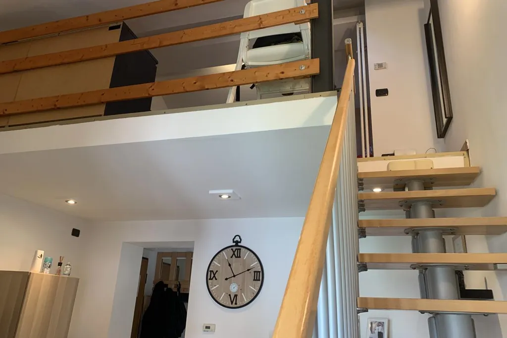 Rooms - Duplex Apartment with Balcony in Monza