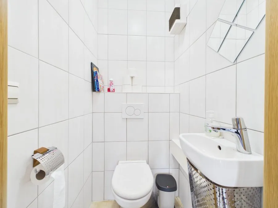 Salles de bain - Appartement 2 Chambres avec Vue Dégagée à Gilsdorf