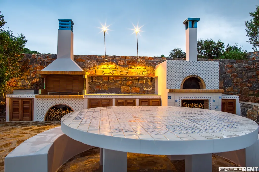 Terrasse - Villa with Infinity Pool in Istron, Crete
