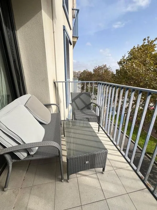 Rõdu - Apartment with Terrace in Nou Cambrils