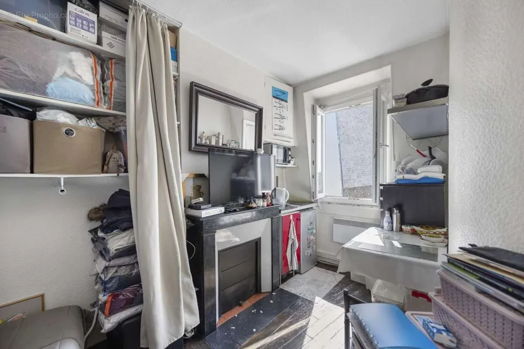 Appartement 1 pièces à Paris-17e