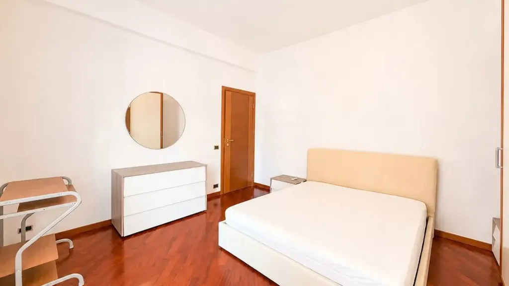 Bedrooms - Rented Apartment with Balconies in Rome