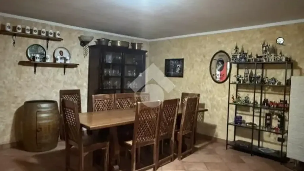 Sala da pranzo - Villa with Private Garden in Cassina De' Pecchi