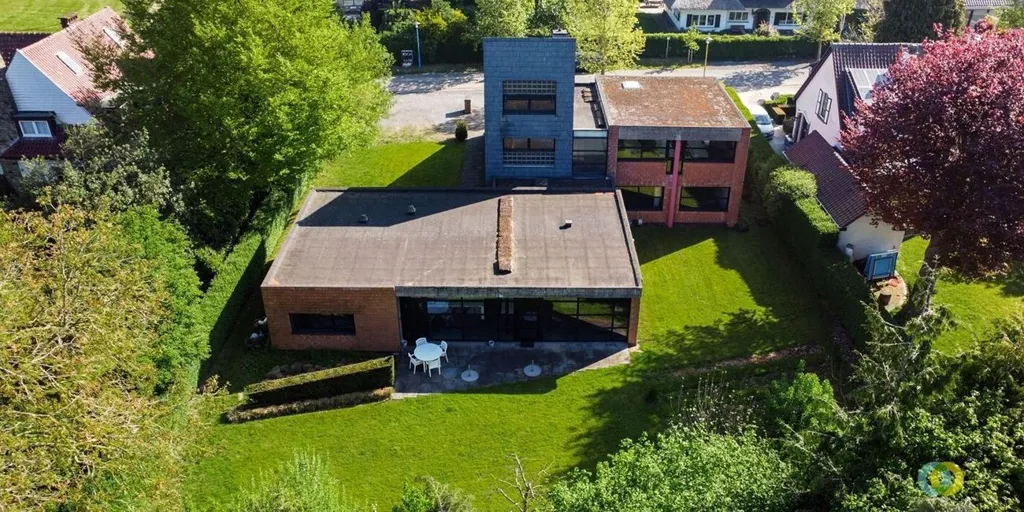 Vue aérienne - Villa Architecturale avec Terrasse à Grimbergen