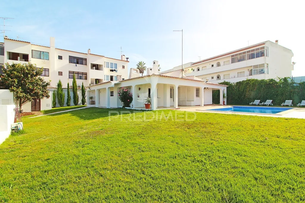 Aed - Detached Villa with Private Pool in Albufeira
